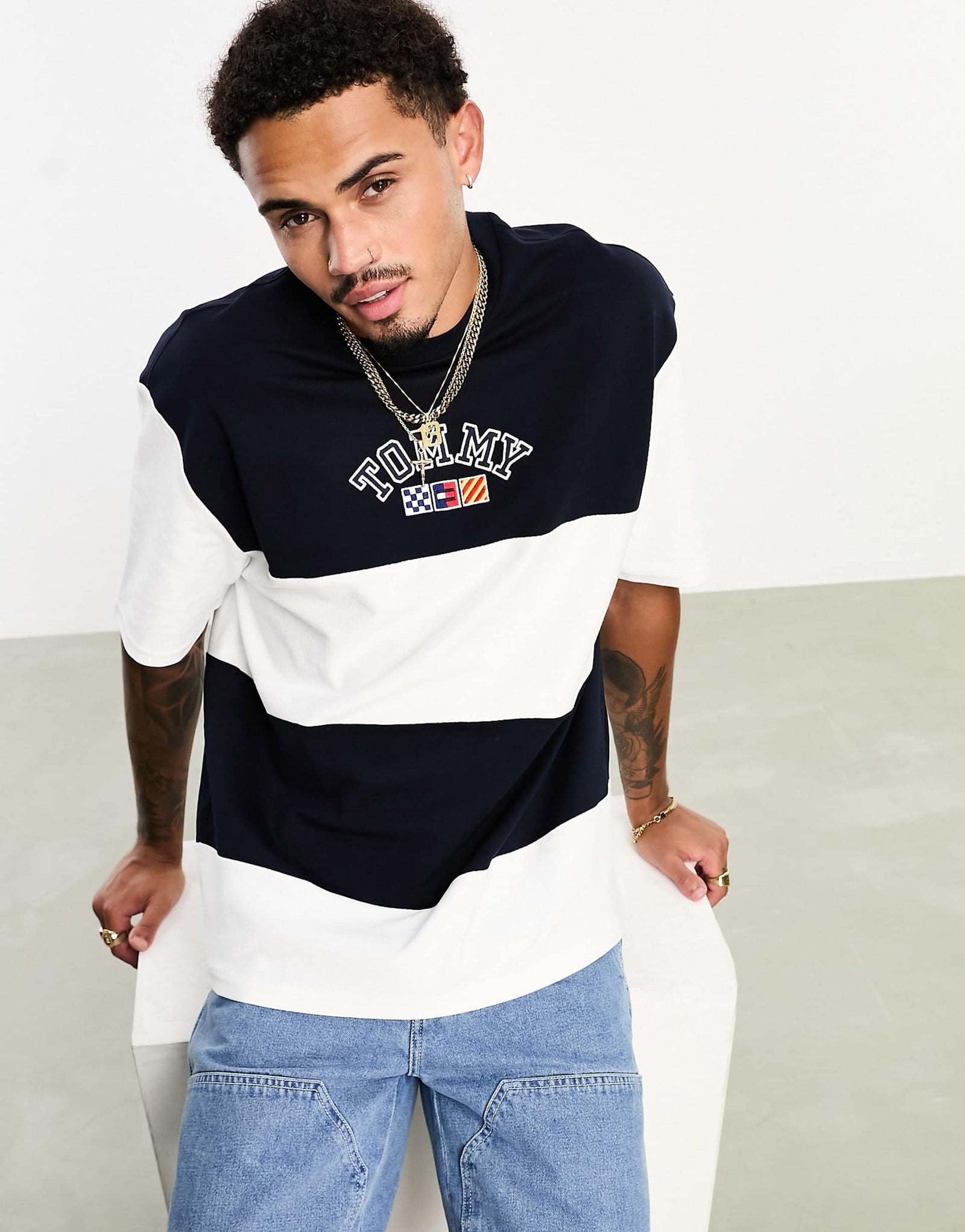 Tommy Jeans textured logo t-shirt in blue stripe