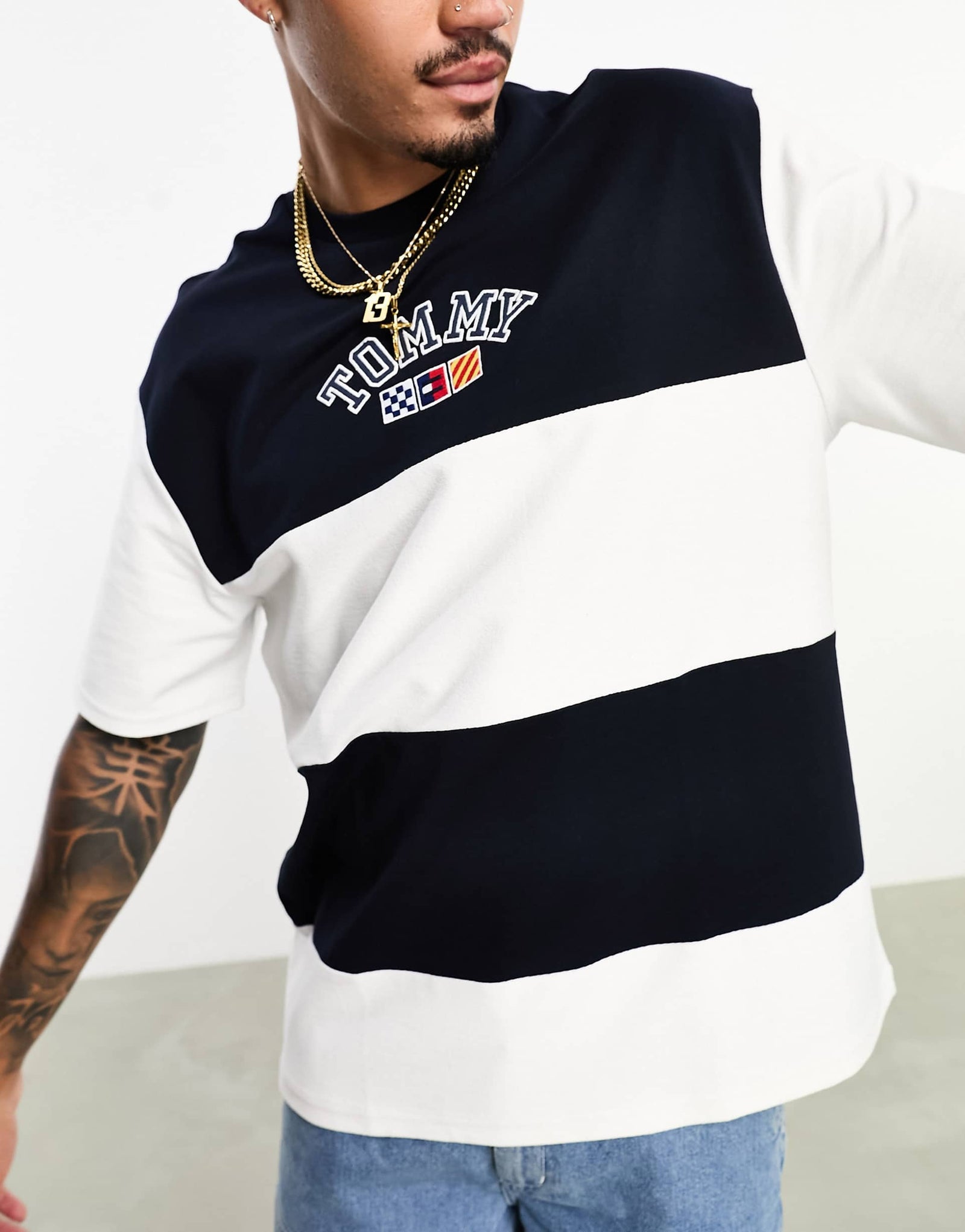 Tommy Jeans textured logo t-shirt in blue stripe