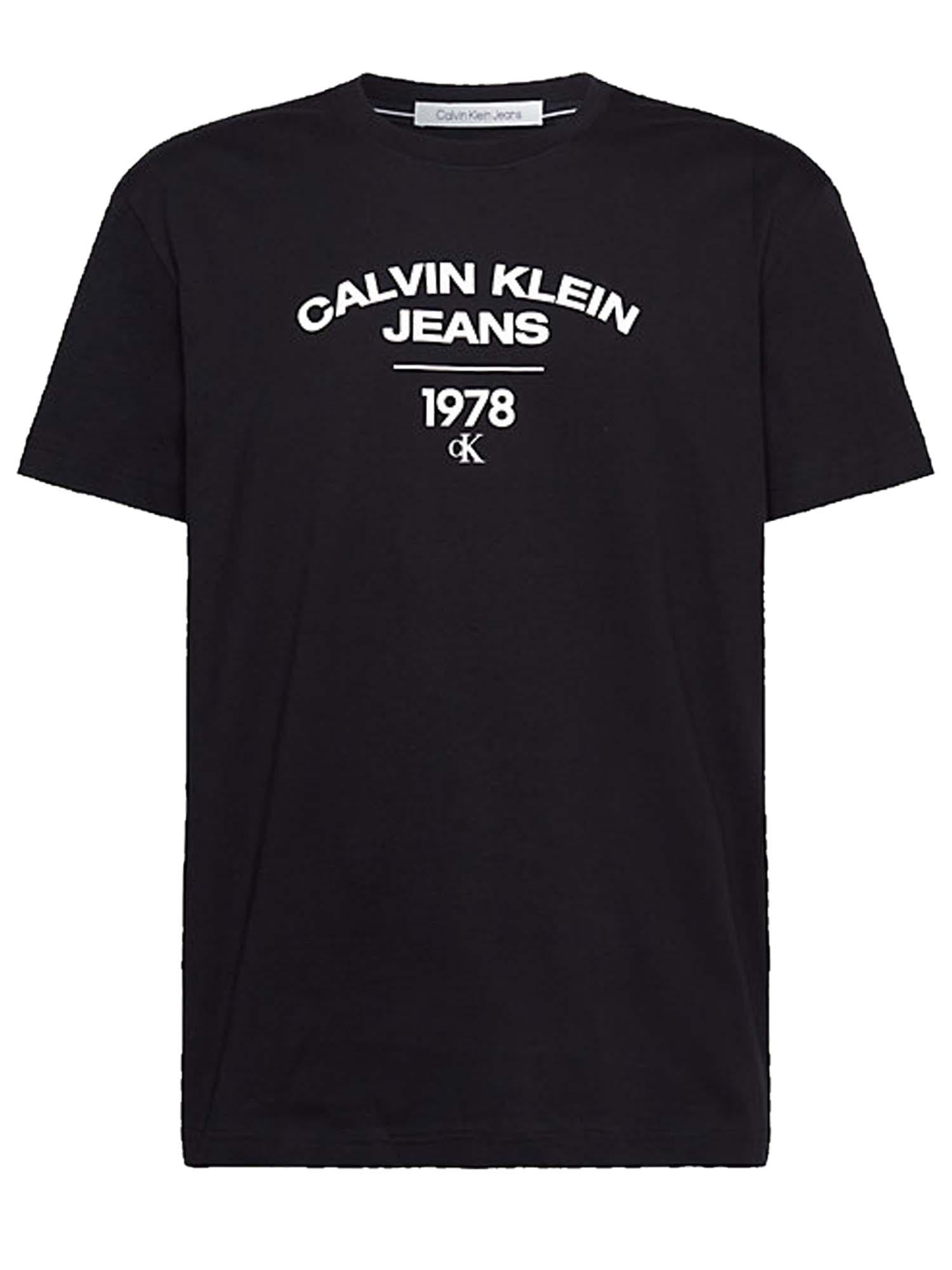 Calvin Klein Tshirt
