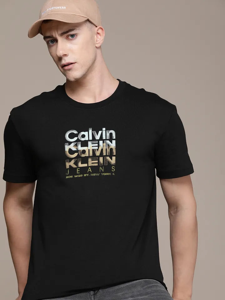 Calvin Klein Tshirt